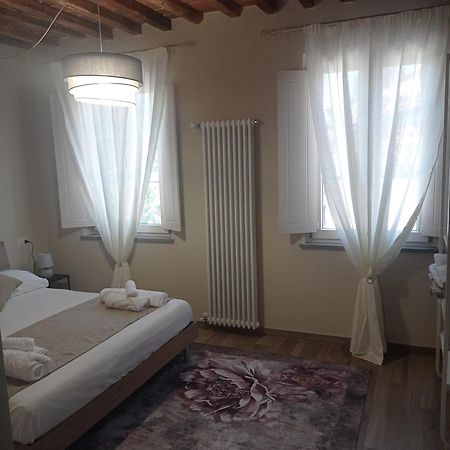 Villa Monolocale Lucca Pellegrinilittlehouse Extérieur photo